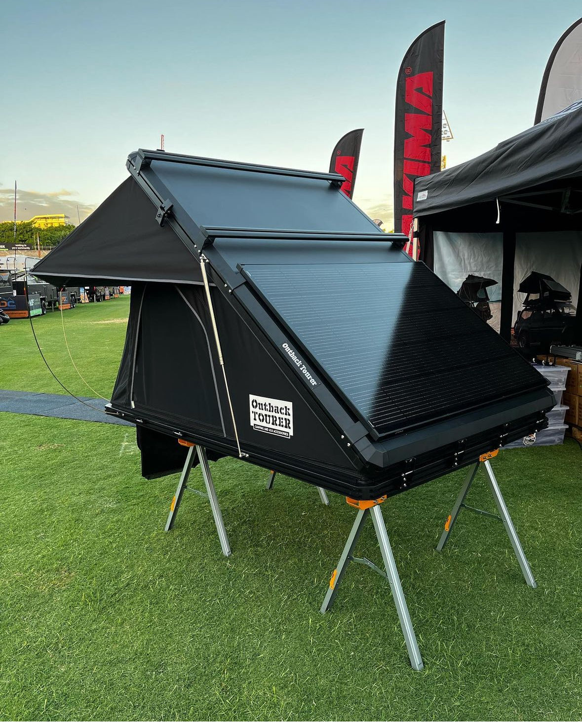 OT 1.2 ROOFTOP TENT