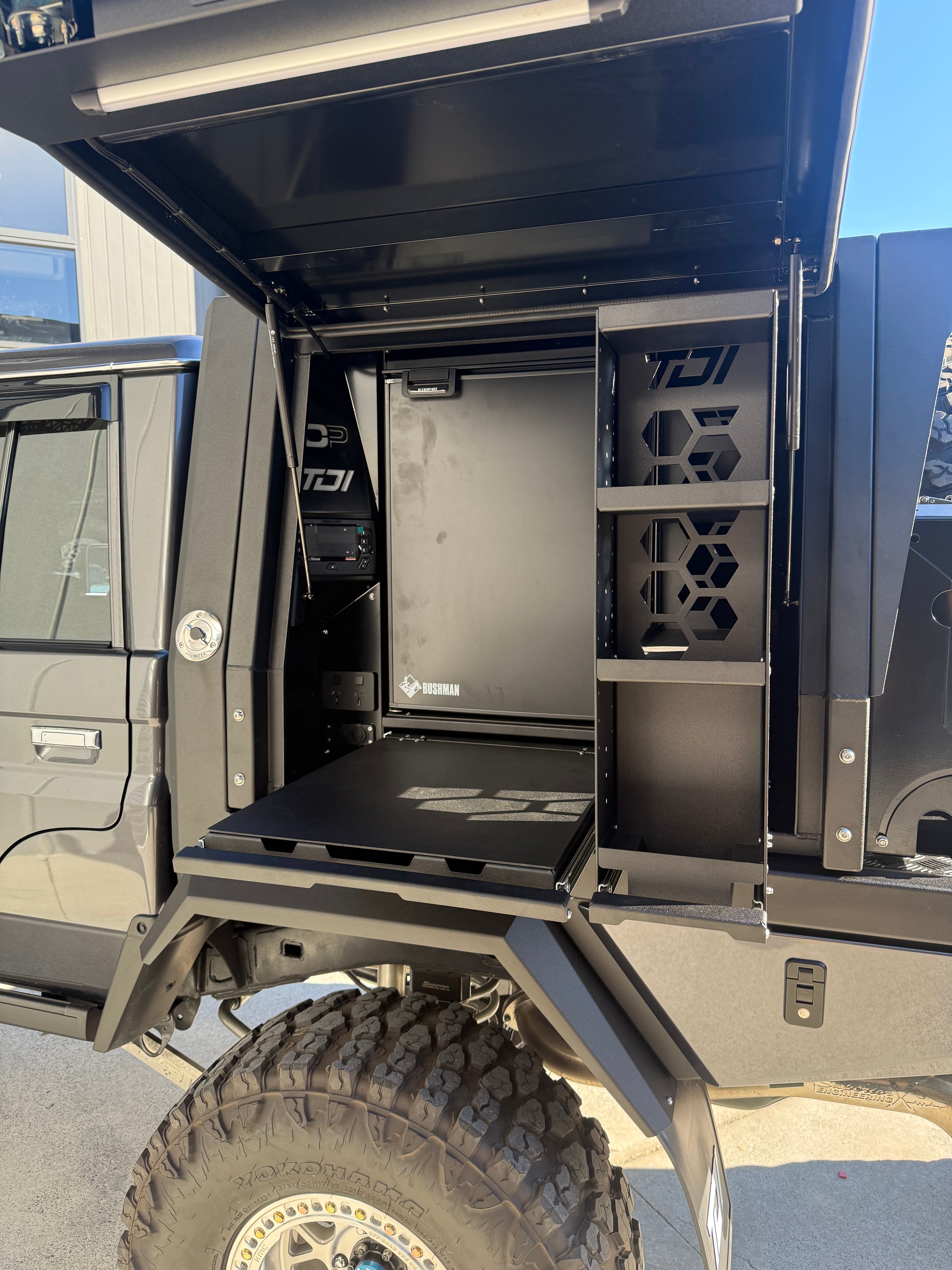 85L Fridge Cage With Cutlery Draw Table Combo